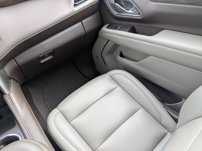 2022 Chevrolet Suburban LT