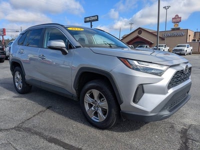 2023 Toyota RAV4 XLE