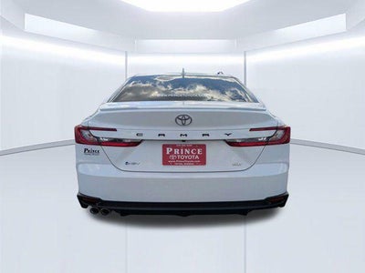 2025 Toyota Camry SE