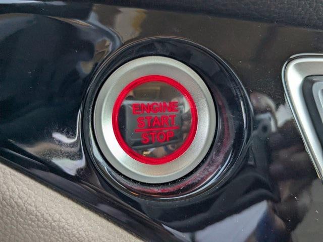 2022 Honda Pilot Touring 7 Passenger