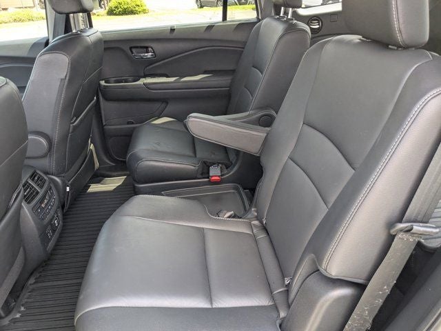 2022 Honda Pilot Touring 7 Passenger