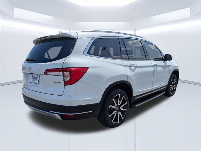 2022 Honda Pilot Touring 7 Passenger