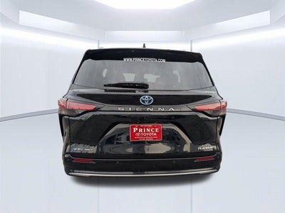 2025 Toyota Sienna Platinum 7 Passenger