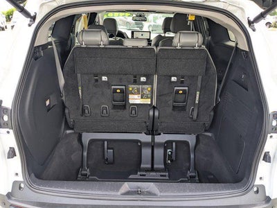 2025 Toyota Sienna XLE 8 Passenger