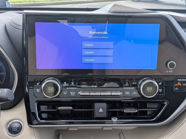 2024 Toyota Highlander Platinum