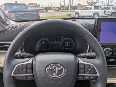 2024 Toyota Highlander Platinum