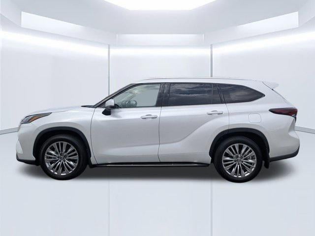 2024 Toyota Highlander Platinum