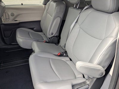 2024 Toyota Sienna XLE 8 Passenger