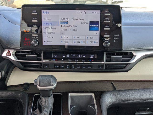 2024 Toyota Sienna XLE 8 Passenger