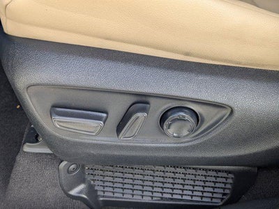 2024 Toyota Sienna XLE 8 Passenger