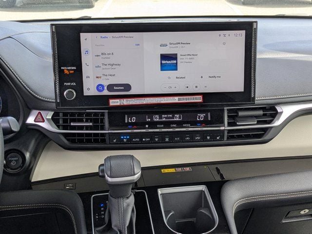 2025 Toyota Sienna Limited 7 Passenger