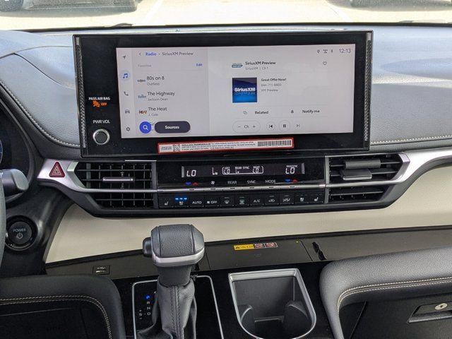 2025 Toyota Sienna Limited 7 Passenger