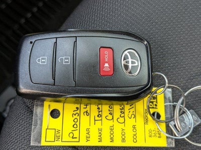 2024 Toyota Corolla Cross LE
