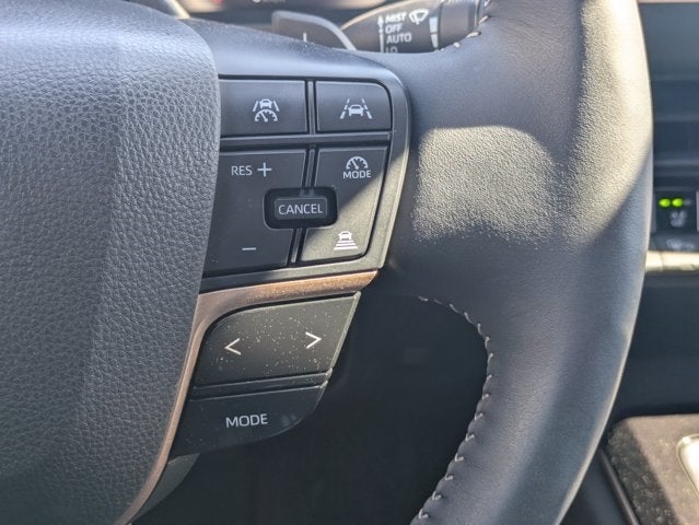 2025 Toyota Crown Signia Limited