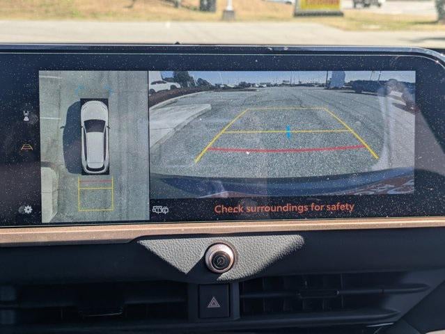 2025 Toyota Crown Signia Limited