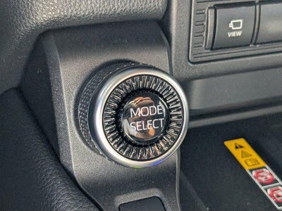 2025 Toyota Land Cruiser Base PREMIUM