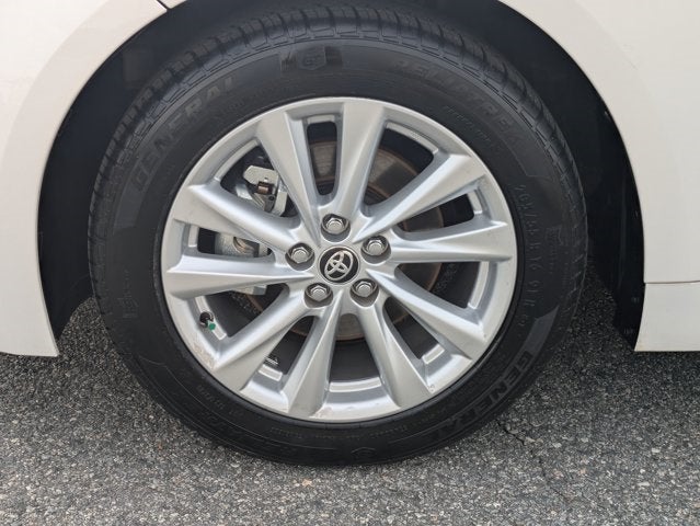 2024 Toyota Corolla Hatchback SE