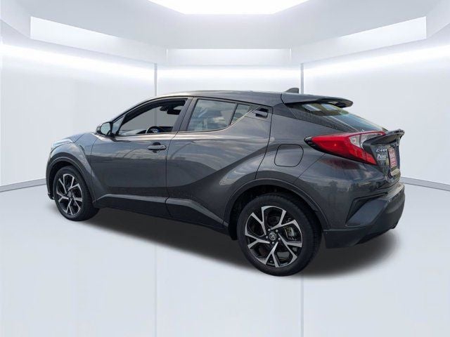 2022 Toyota C-HR XLE
