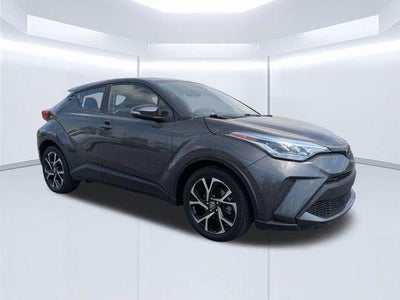 2022 Toyota C-HR XLE
