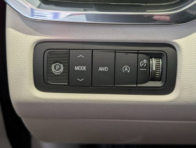 2027 GMC Acadia Denali