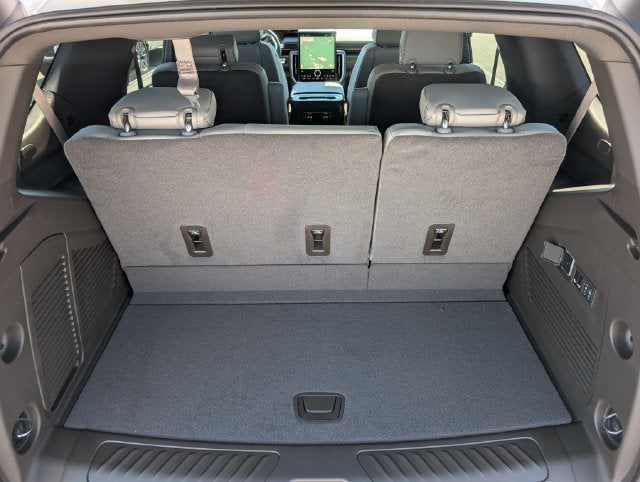 2027 GMC Yukon Elevation