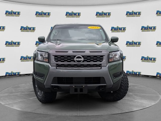 2025 Nissan Frontier SV