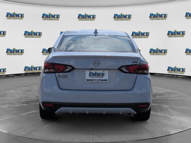 2024 Nissan Versa SR