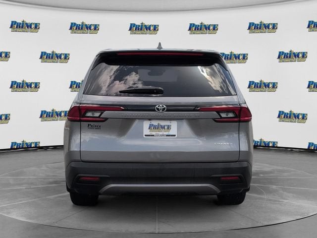 2026 Toyota Grand Highlander LE