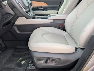 2026 Toyota Grand Highlander LE