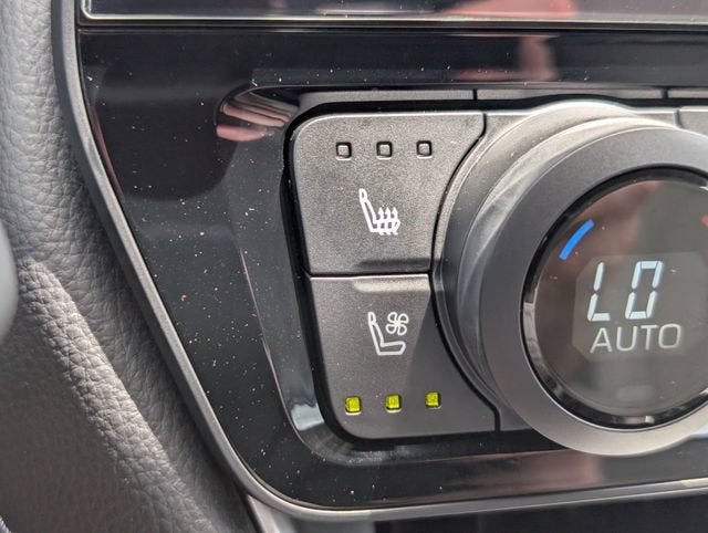 2026 Toyota Grand Highlander LE