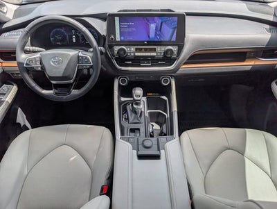 2026 Toyota Grand Highlander LE