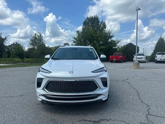 2024 Buick Encore GX Avenir