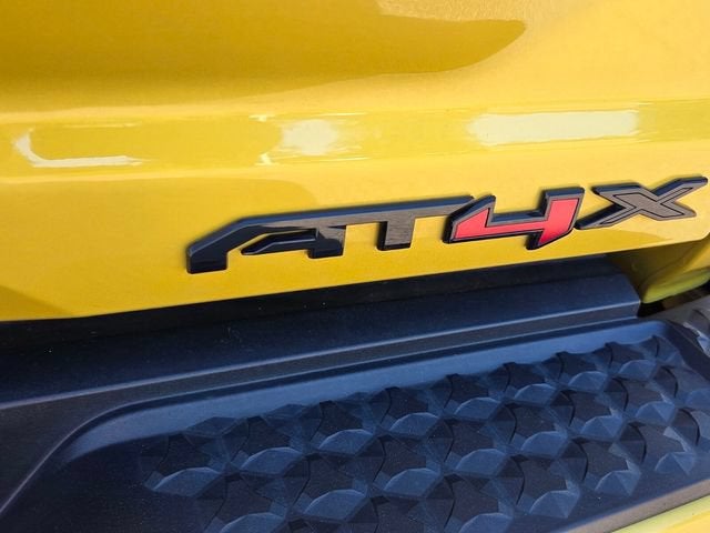 2023 GMC Canyon AT4X